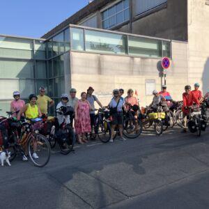 Photos des vélos prise rue Général Margueritte avant le départ.