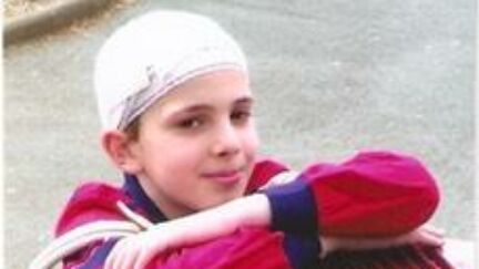Pamphile en 2005 avec un bandage autour de la tête.